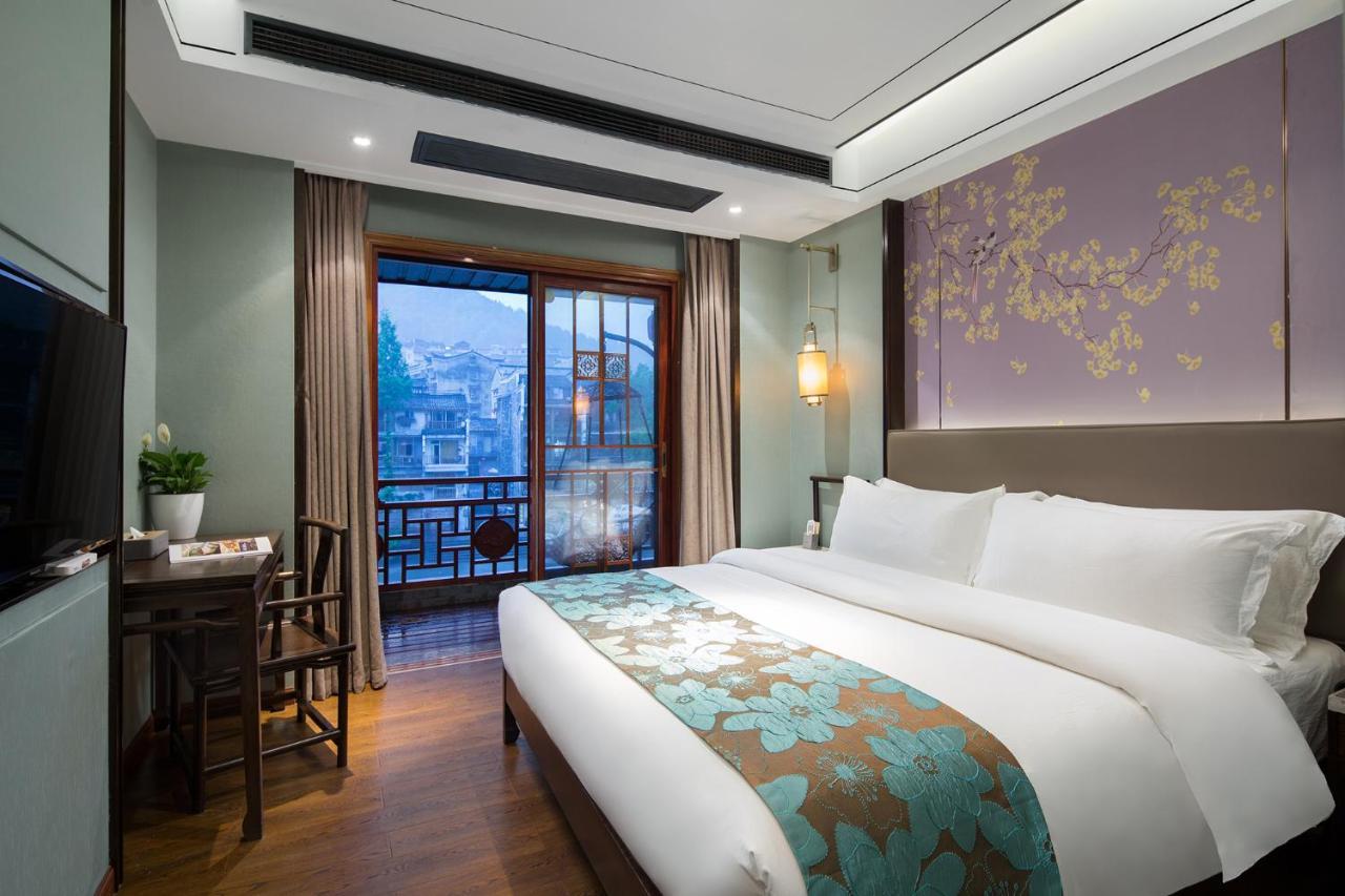 Morninginn, Phoenix Ancient City Tuojiang Fenghuang County Exterior photo